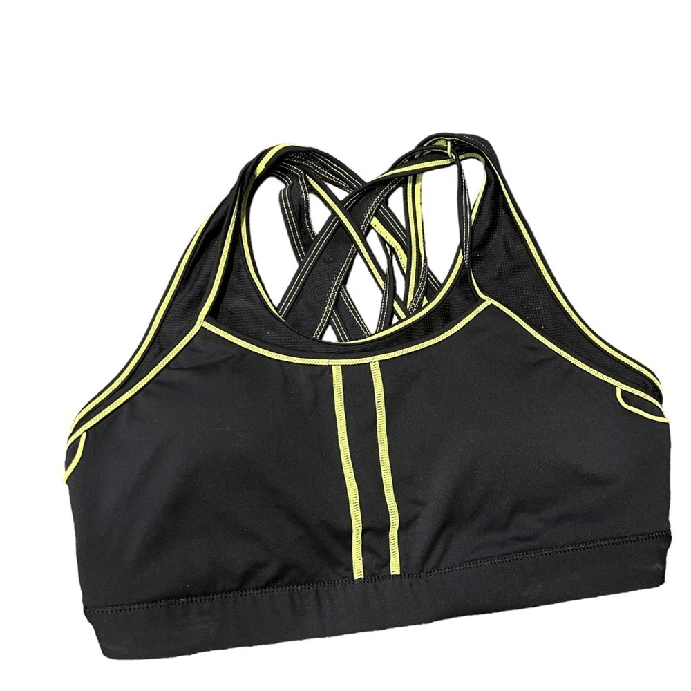 Fabletics Kessler Medium Impact
Sports Bra III NWOT